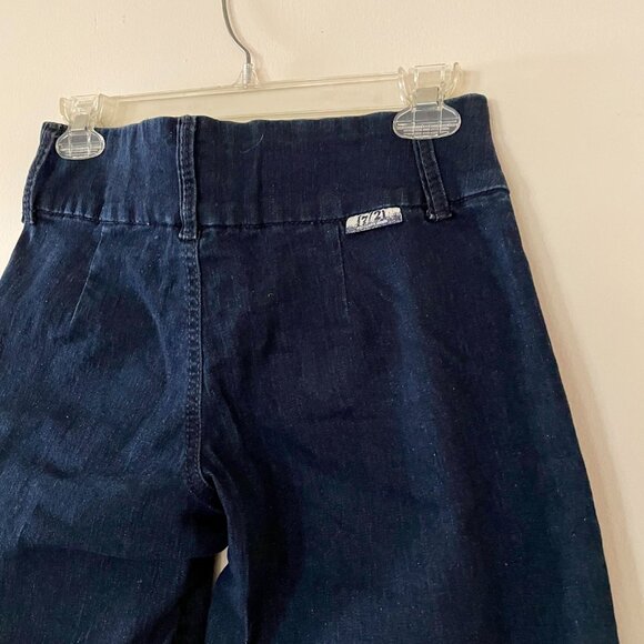 Classic navy blue jean shorts - Picture 5 of 9